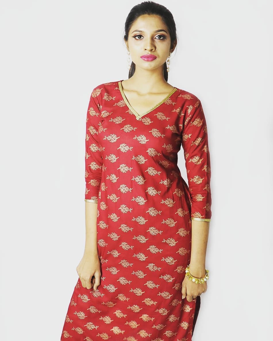 Breathable Comfortable Perfect Elegant Stitched Collar Neck Rayon And  Embroidered Kurti at Best Price in Madurai | Trendy Garments